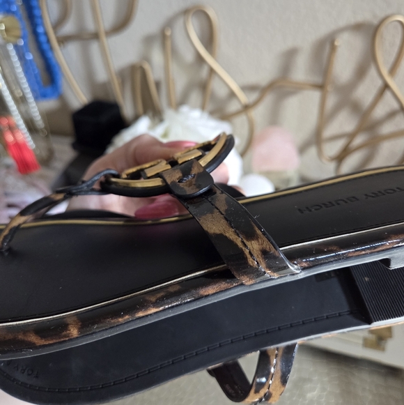 Tory Burch Tortoise Print Miller with Gold Metal Accents Sandals Size 8 - Picture 7 of 10